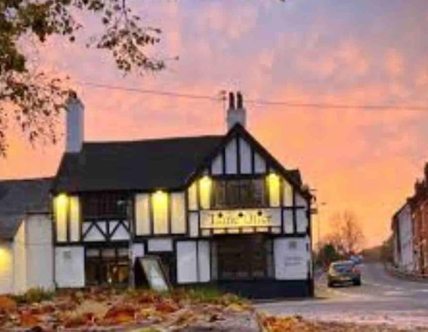 Hidden Gem Canal Facing Retreat With Lovely Walks Hopwas Exterior photo